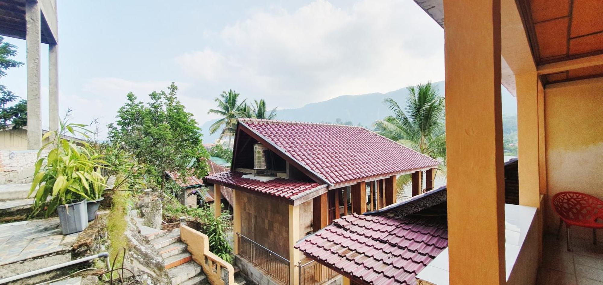 Aman'S Guesthouse 툭툭 외부 사진